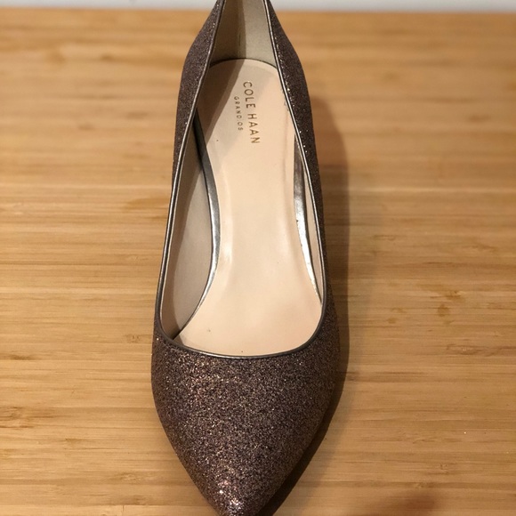 Sparkly pumps! - Picture 4 of 6